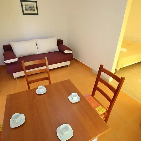 度假居 Zemljak Sukošan